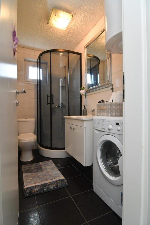 Apartman Gluic Sinj Exterior photo